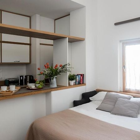 Agora Apartments Sorrento Buitenkant foto