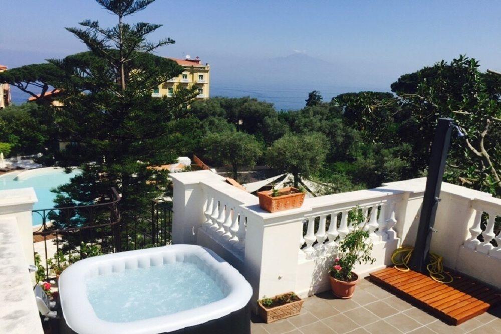 Agora Apartments Sorrento Buitenkant foto